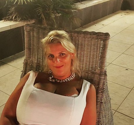 pierced onlyfans pornographic pic