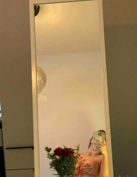 aljonadarlingbaby free pornstar photo