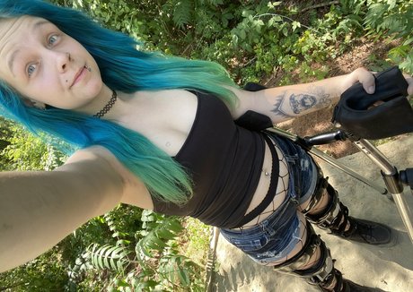 lustycyborg star high quality pictures