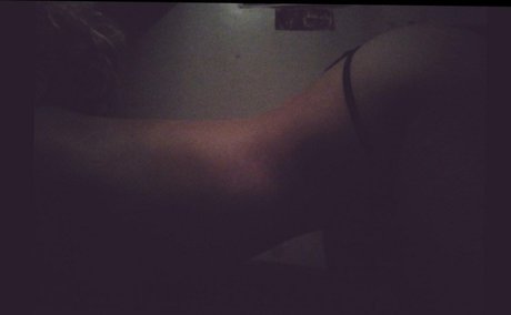 hornycavegirl hd actress pictures