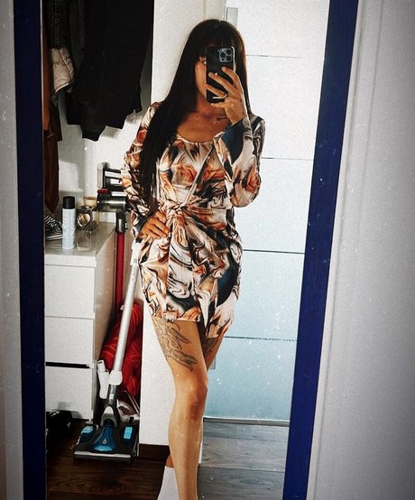 ebony wet pussy onlyfans beautiful nude img