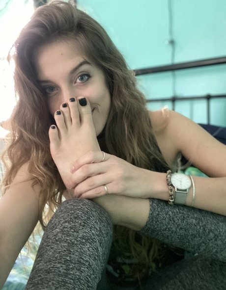 Perfect Mistress star art img