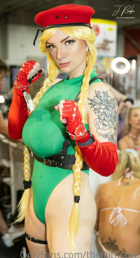 Lili Jane porn model img