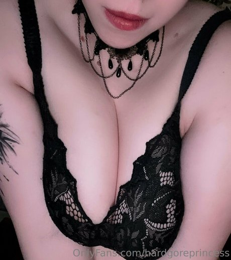 hardgoreprincess erotic model img