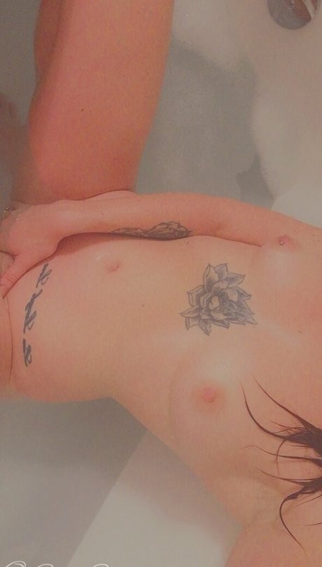 skyeserenity nudes model images