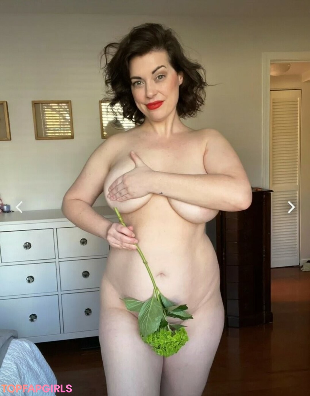 lipstickandlinernotes model porn img