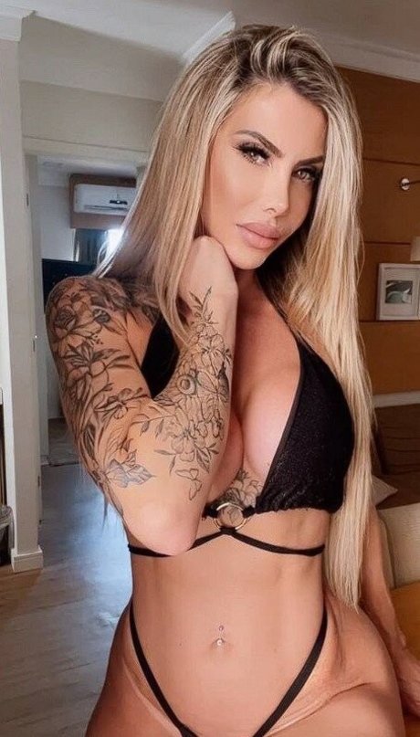 Deny Barbie top profile image