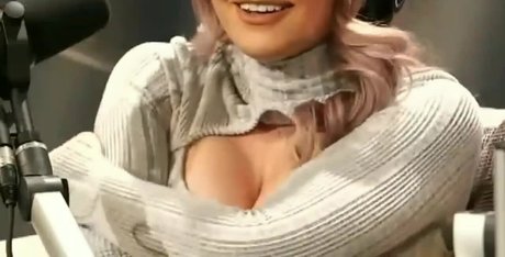 military girls onlyfans hot sex photo