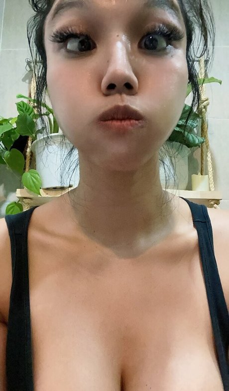 lesbian strapon onlyfans free naked photos