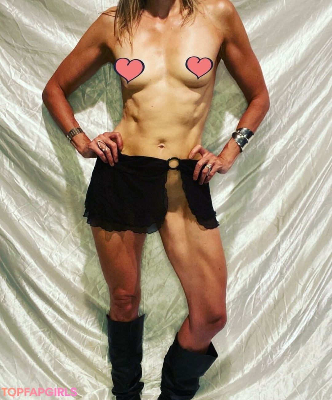 aska69 porn model images