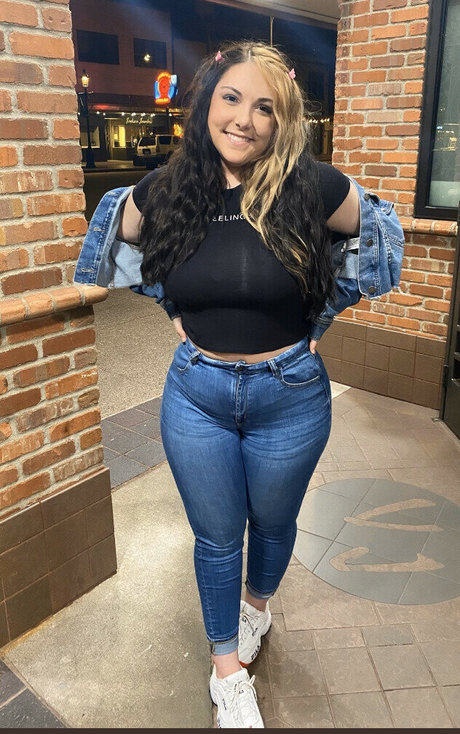 SamGorgeous xxx actress galleries