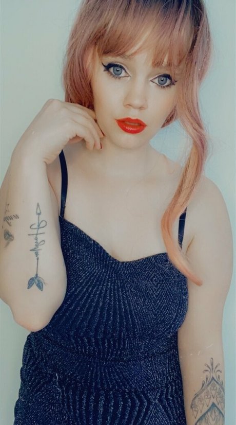 arrynnnfree best model archive