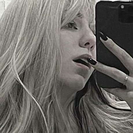 Dolchstosss xxx actress archive