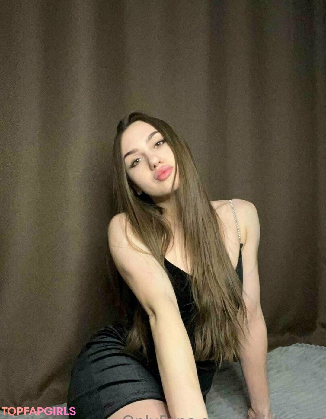 Tori Hayes free model pics