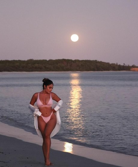 female masturbation onlyfans sexy nude photos