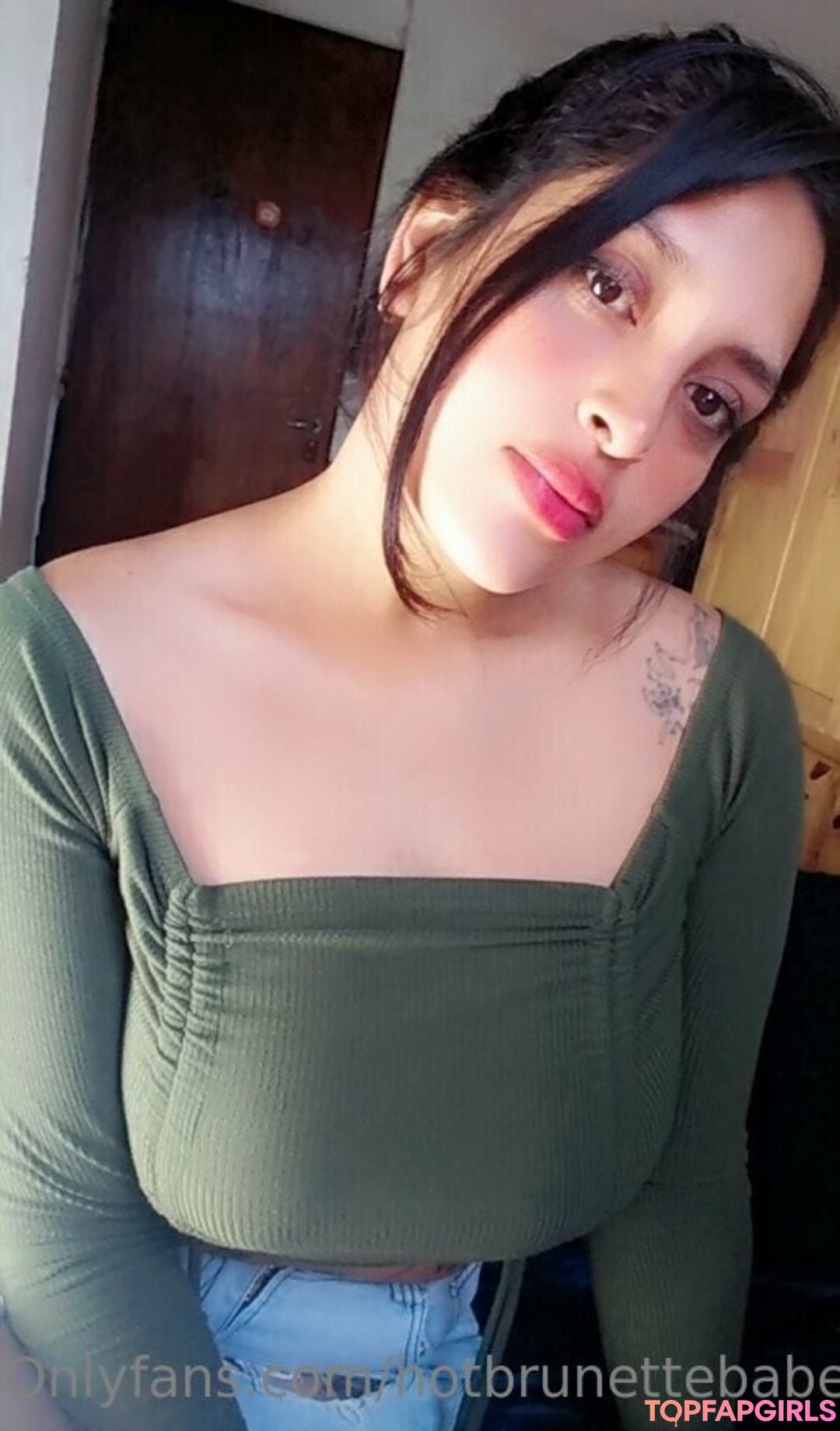 hotbrunettebabe beautiful star photo