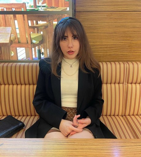 Mrs Bonniie star pretty images