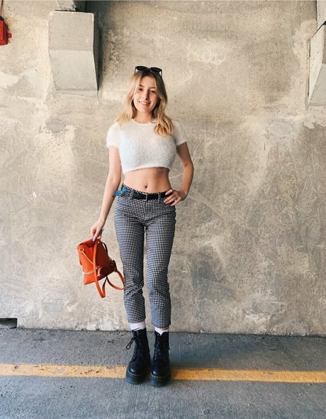 naked yoga onlyfans pretty galleries