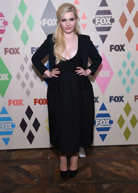 Abigail Breslin pornstar top picture