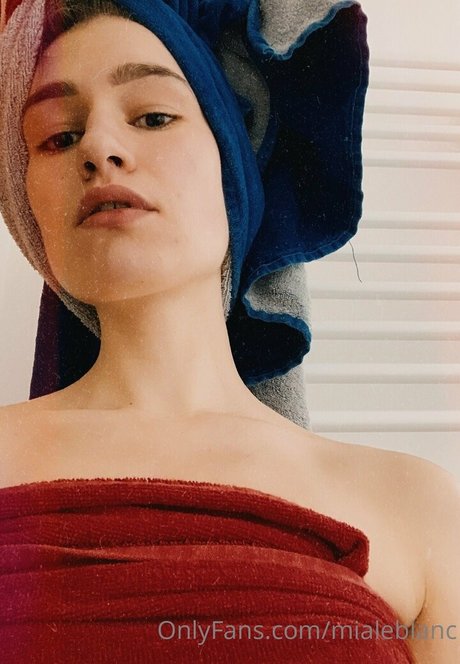 skinny black teen onlyfans pornographic picture