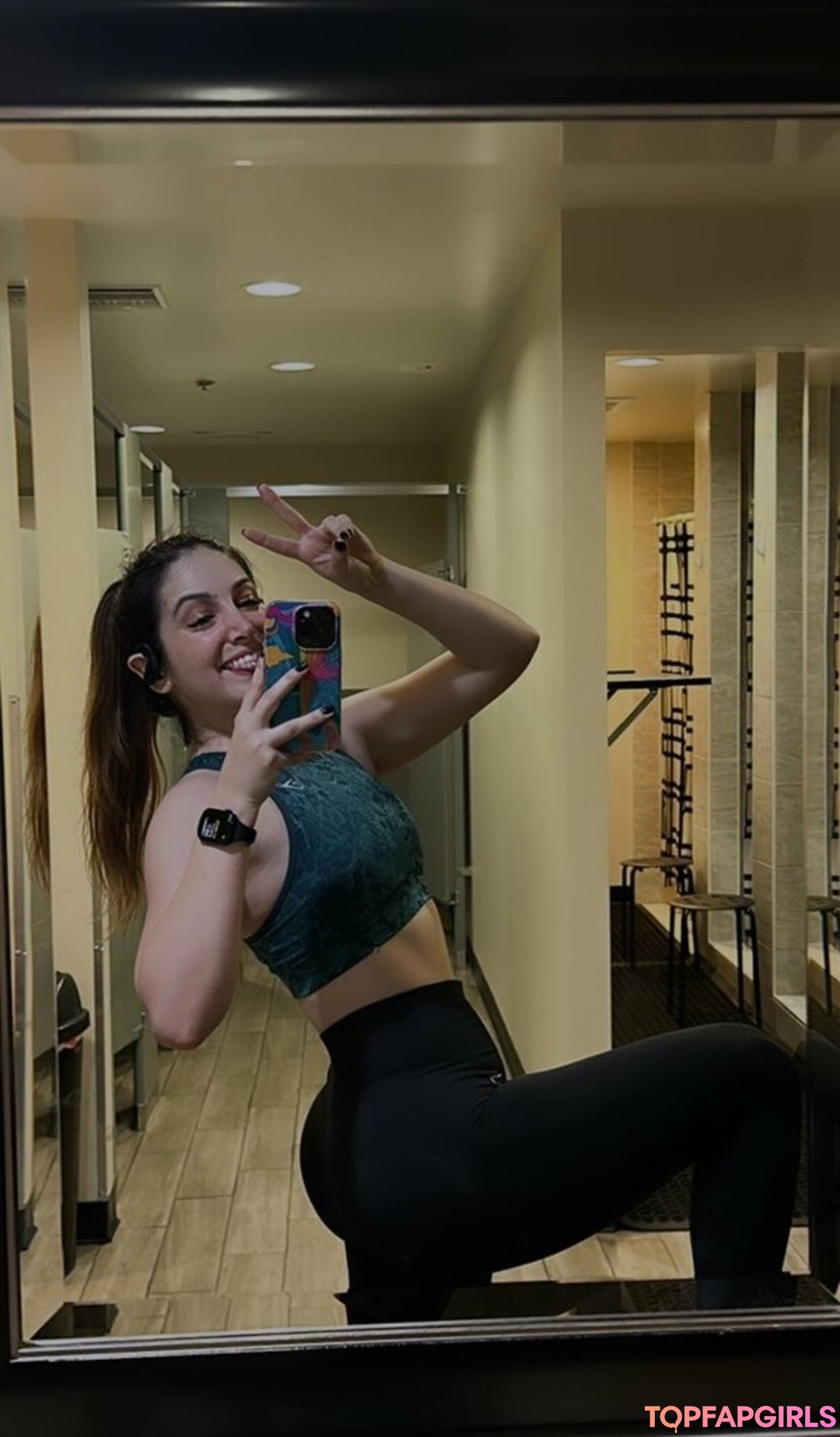 Sloane Wolf hd pornstar picture