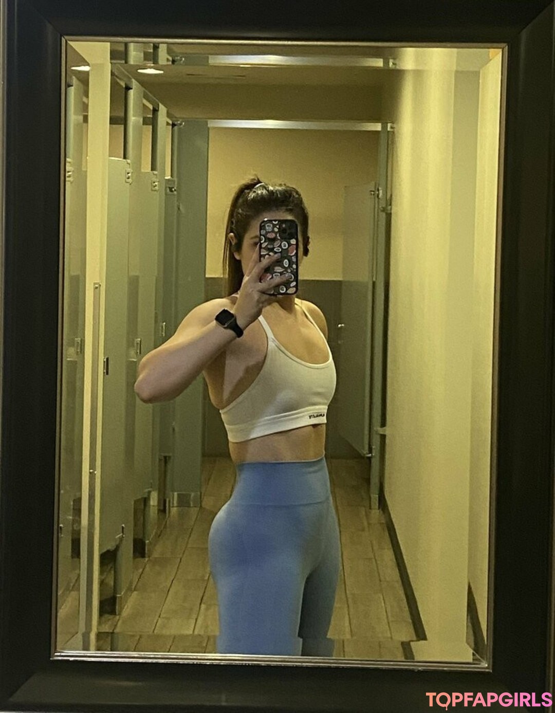 Sloane Wolf model high quality galleries
