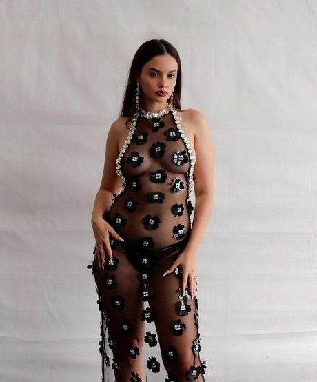 Sabrina Claudio art actress gallery