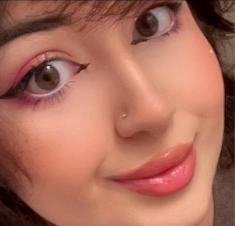 mintyjamie best model pic