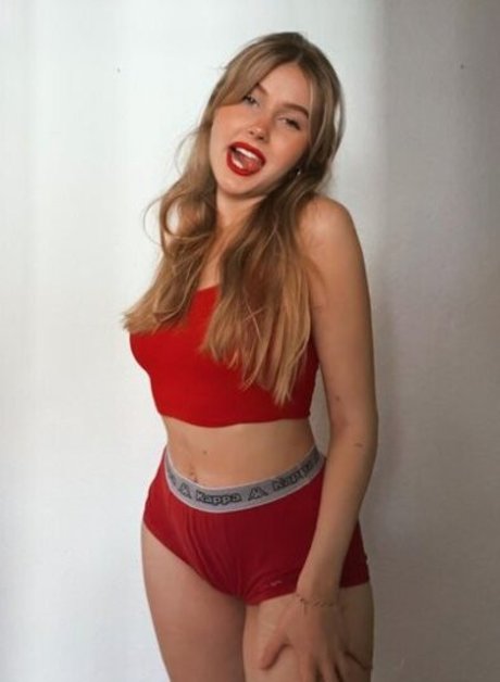 slim onlyfans sexy naked photos