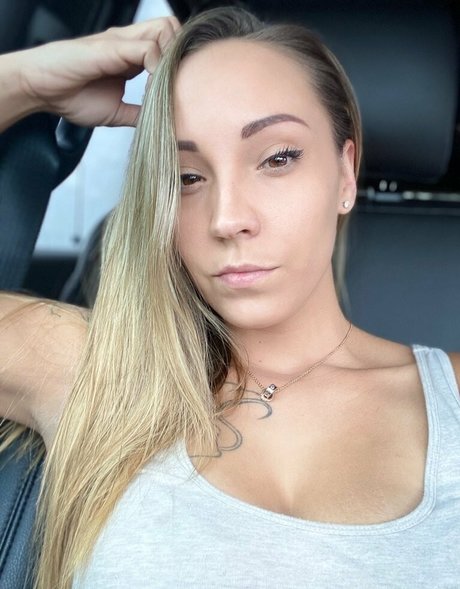 sashafoxxx top star image