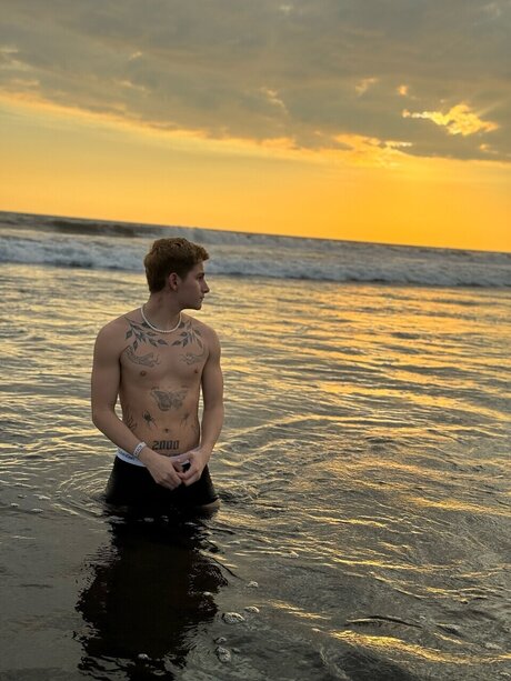 Rodolfo W star nude photos