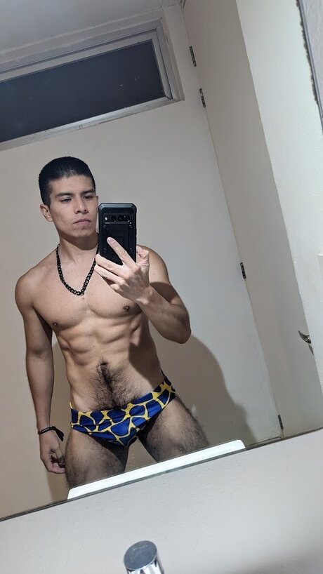 Miguel Crisp n pornstar img