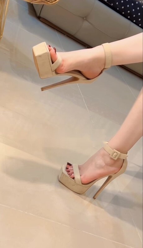 Fetiches69 pornstar art archive