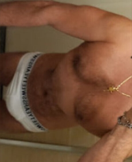 andregrosso24 top profile image