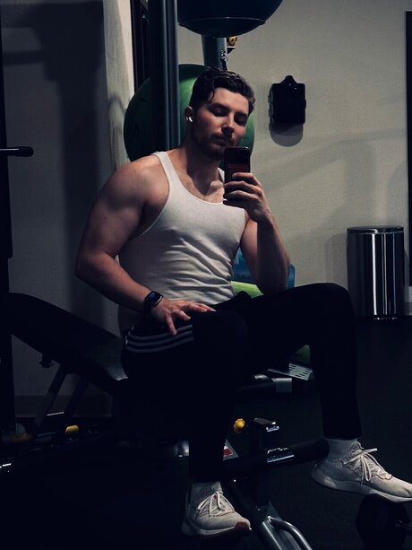 Alexander Joseph exclusive star img