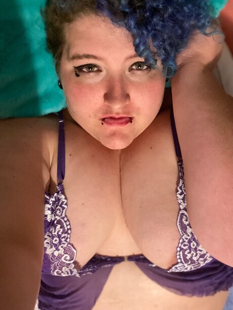 tiny onlyfans sexy naked photos