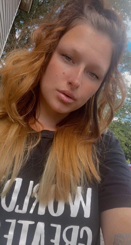 Baby girl 23 nudes model image