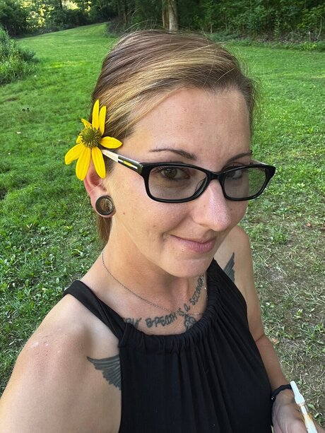 Ann Ripley exclusive pornstar pictures