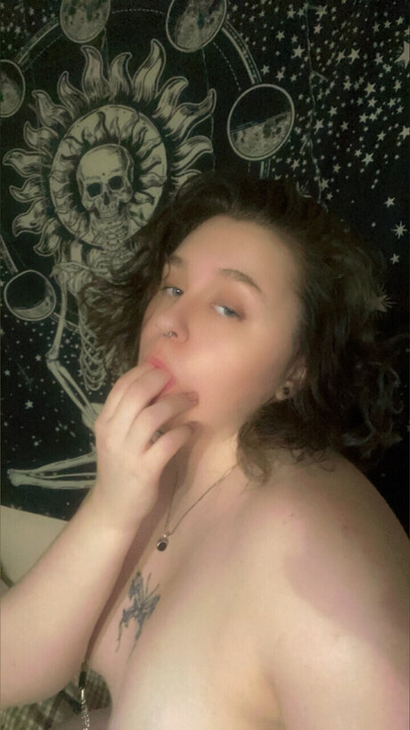 Lilith Morr art star pic