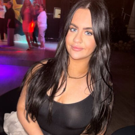 IZZY JEMIMA star pics