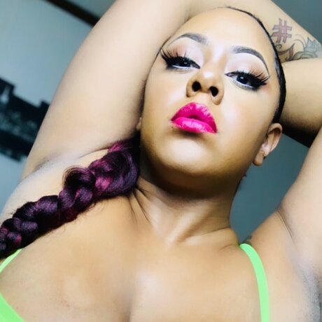 NAS model naked gallery