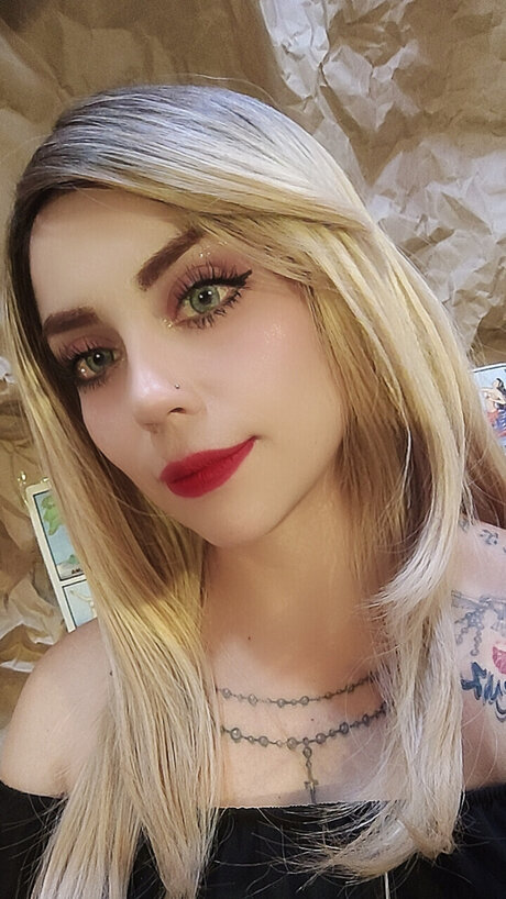 Androide 18_ top profile image