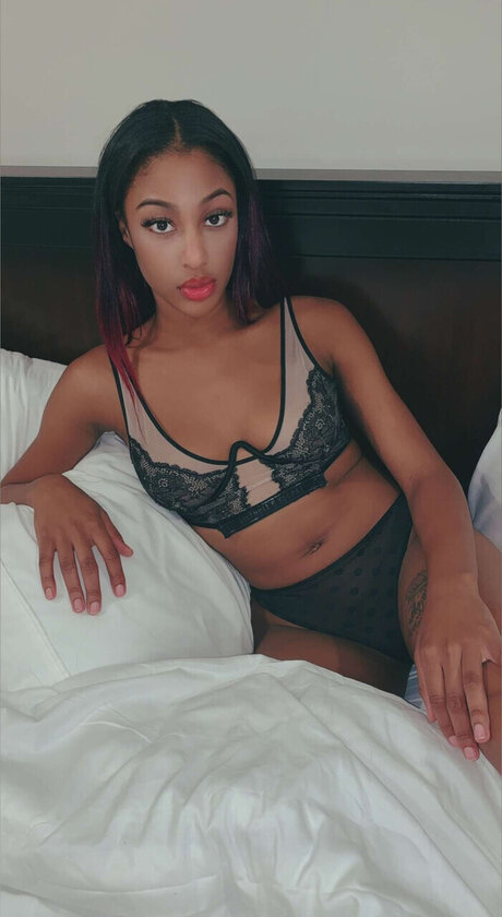 NunuBunny sex actress pics