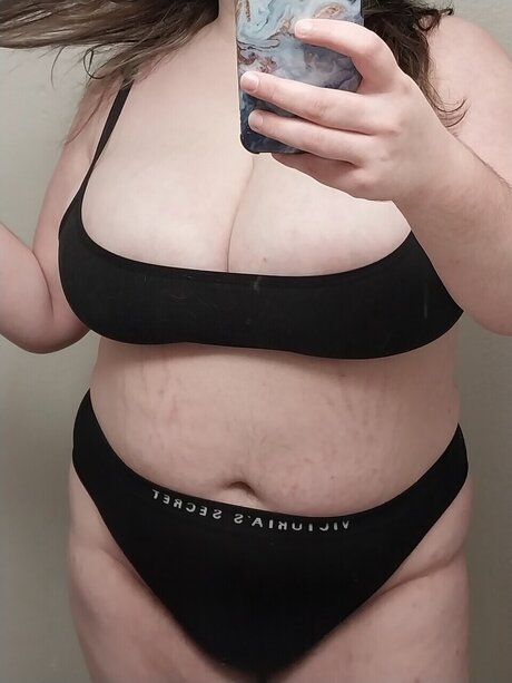 pussy milf onlyfans free naked images