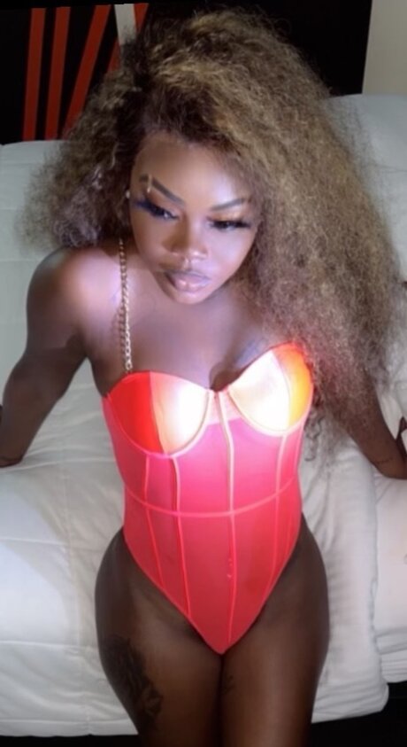 _Tootsie Pop_ pornstar naked pic