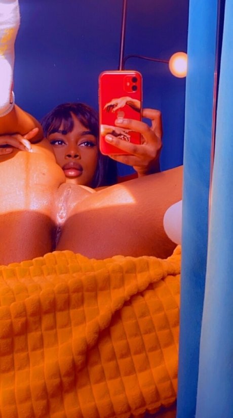 xxxsevn model xxx pic