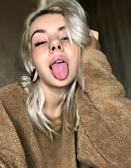 down onlyfans xxx gallery