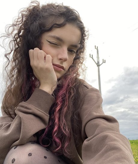 Nestix pretty pornstar photos