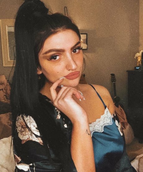 rockinrach star naked images