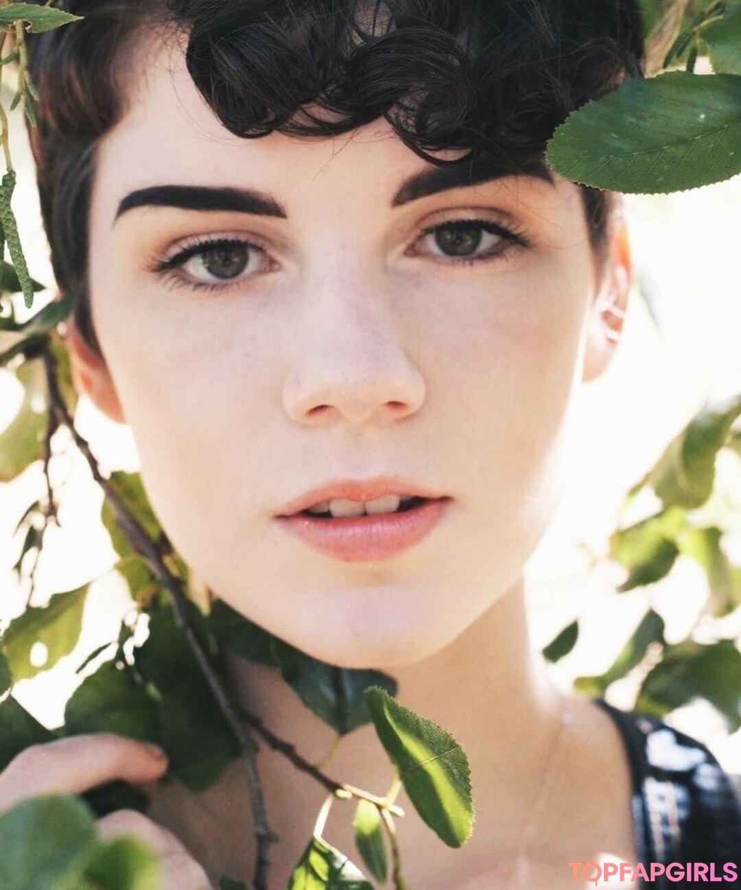 Morgan Eckroth model adult photos